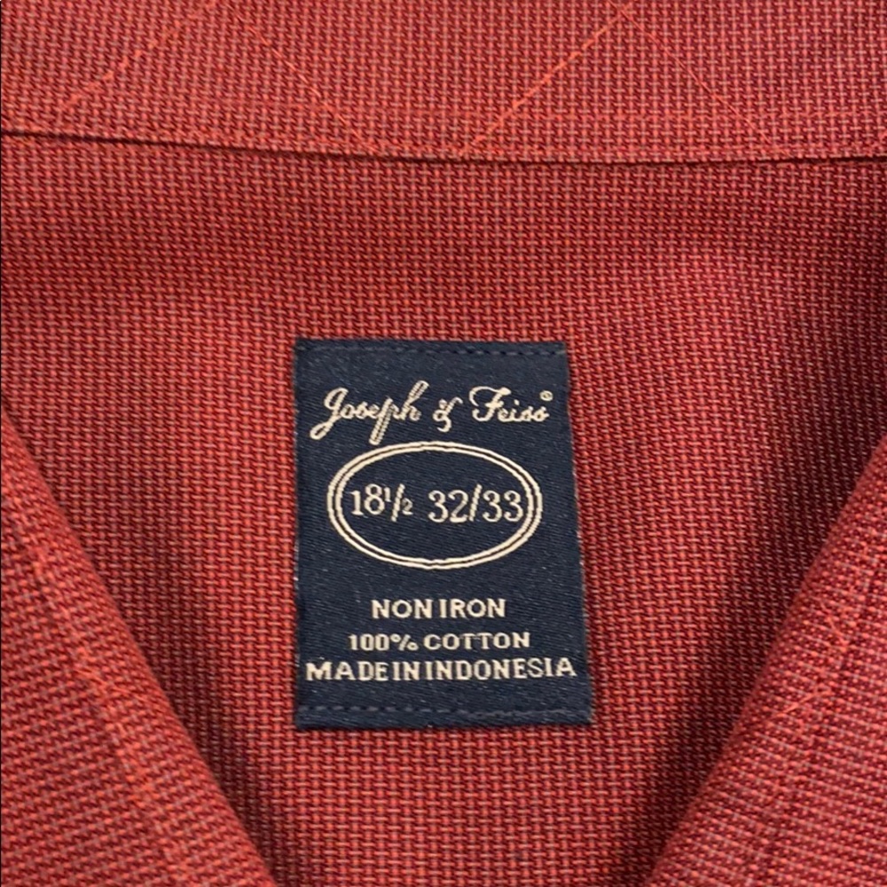 EUc button down - Picture 2 of 2